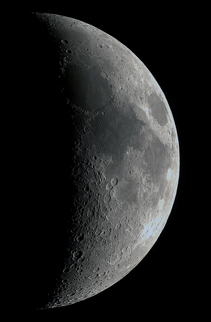 Moon_20200429bl.jpg