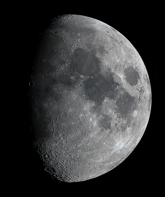 moon20190908bl.jpg