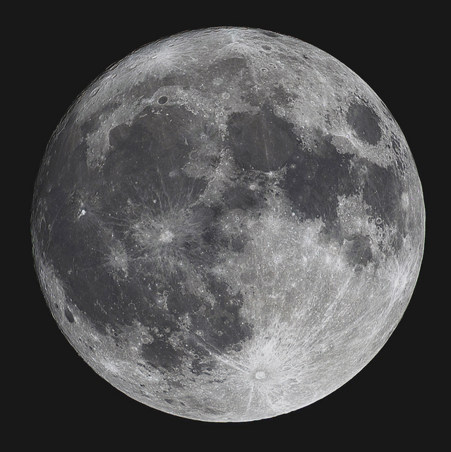 moon20191013bl.jpg