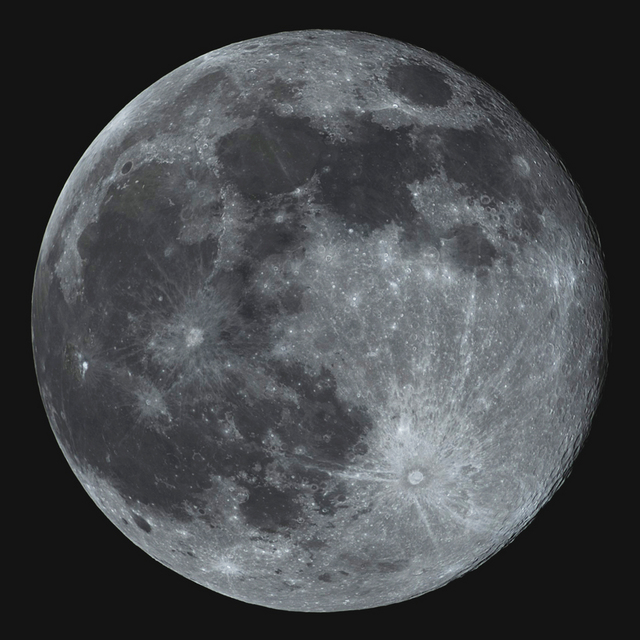 moon_20230107bl.jpg